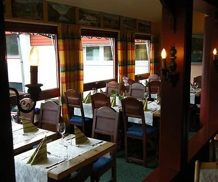 Otel Revsnes 3*