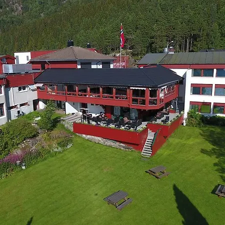Revsnes Hotel