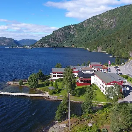 Revsnes Hotel 3*